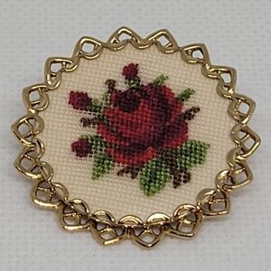 VINTAGE Handcrafted Dainty Petit Point Floral Brooch